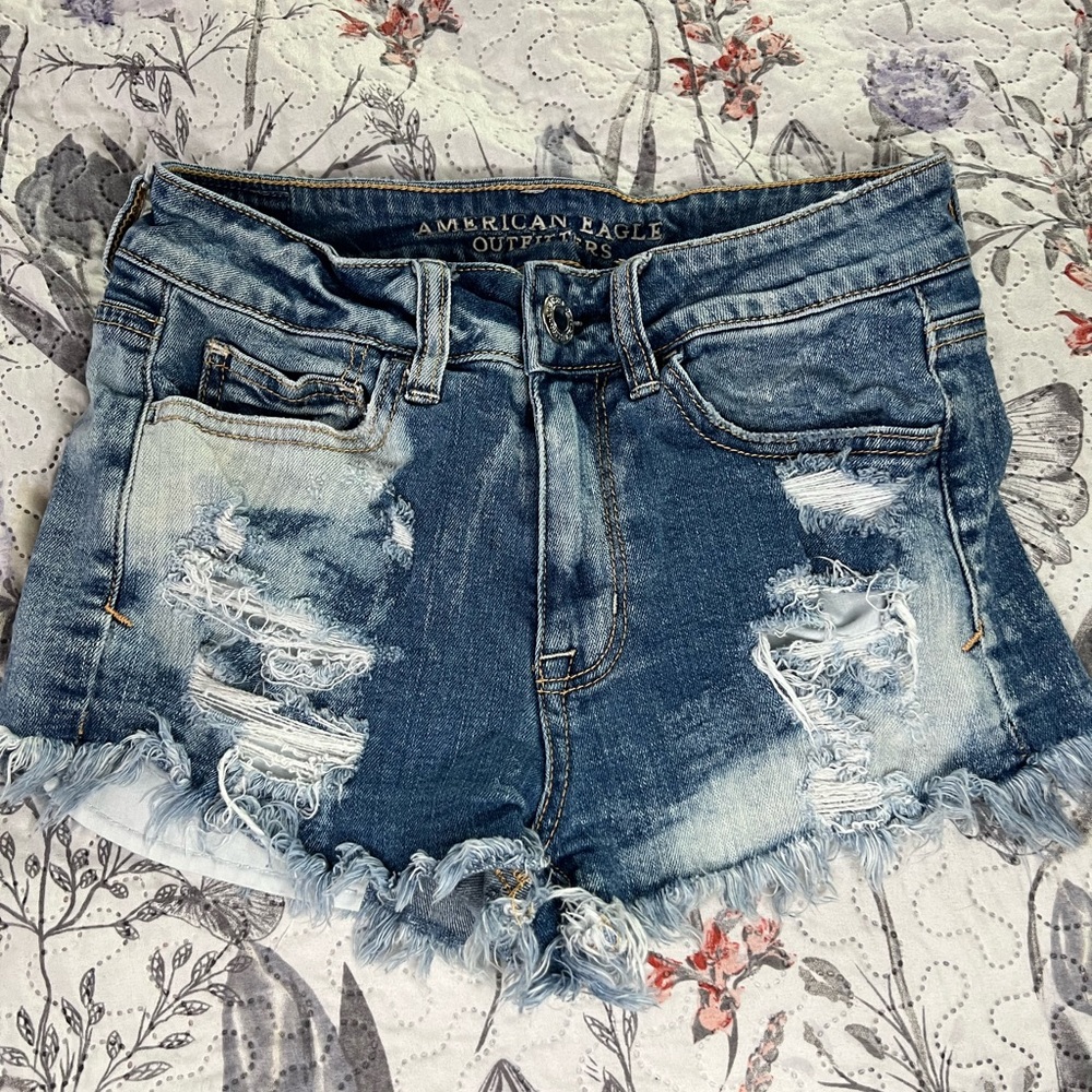 american eagle shorts